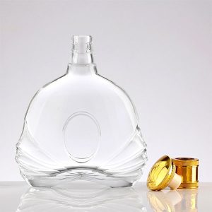 Whiskey Crystal Glass Bottle with Gold Cap