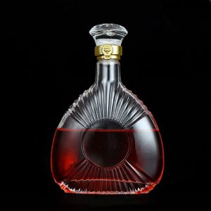 Glass Decanter With Stopper