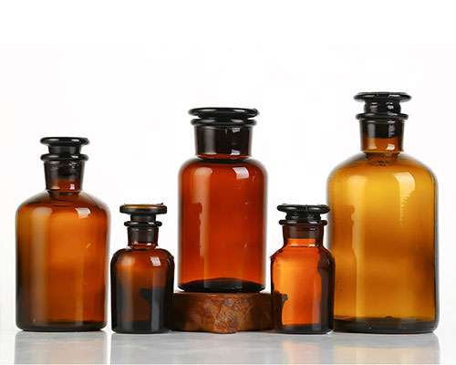 Reagent Bottles With Stoppers