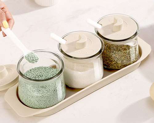 Seasoning Glass Jars with Lids