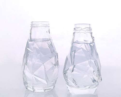 Glass Twisted Glass Bottle Wholesale