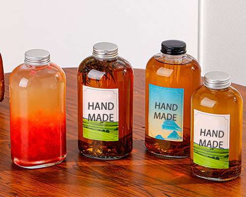 Cold Brew Tea in Glass Bottles