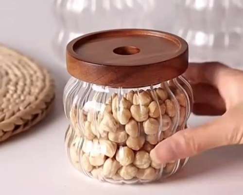 Glass Jar With Bamboo Lid